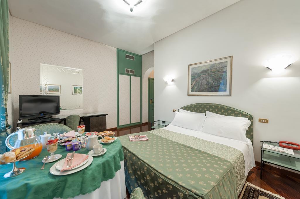 Hotel Villa Giulia Tortona Kültér fotó