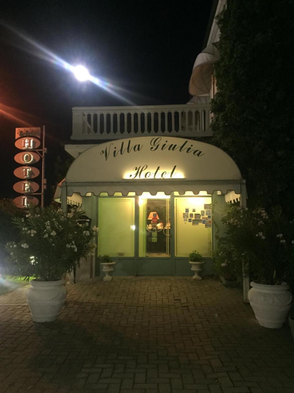 Hotel Villa Giulia Tortona Kültér fotó